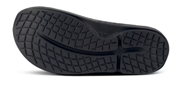 Sandalia Unisex OOFOS Recovery Ooahh Sport Negro Blanco - Imagen 7